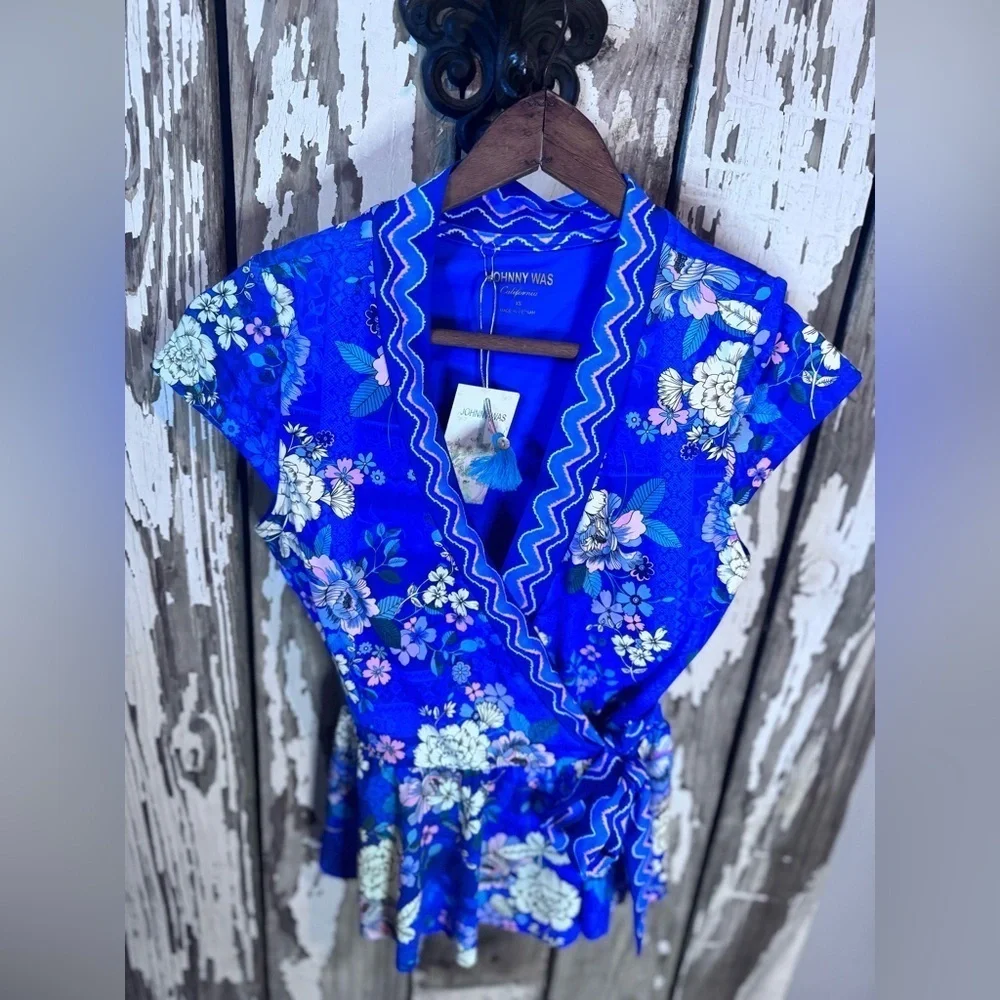 Johnny Was Blue Dove Tankini Top Only Size XS NWT